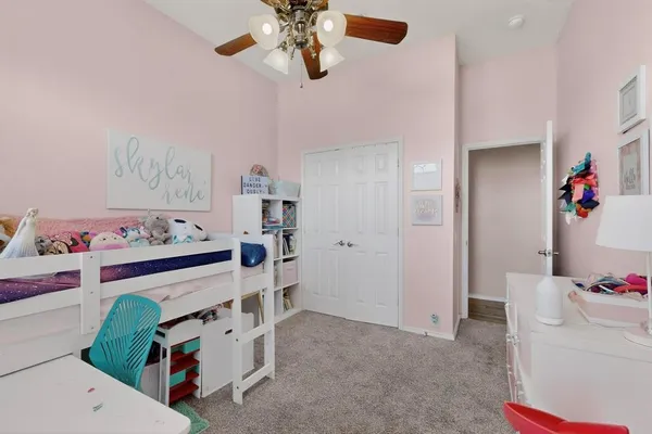 $399,900 | 734 River Oak Way, Lake Dallas, TX 75065