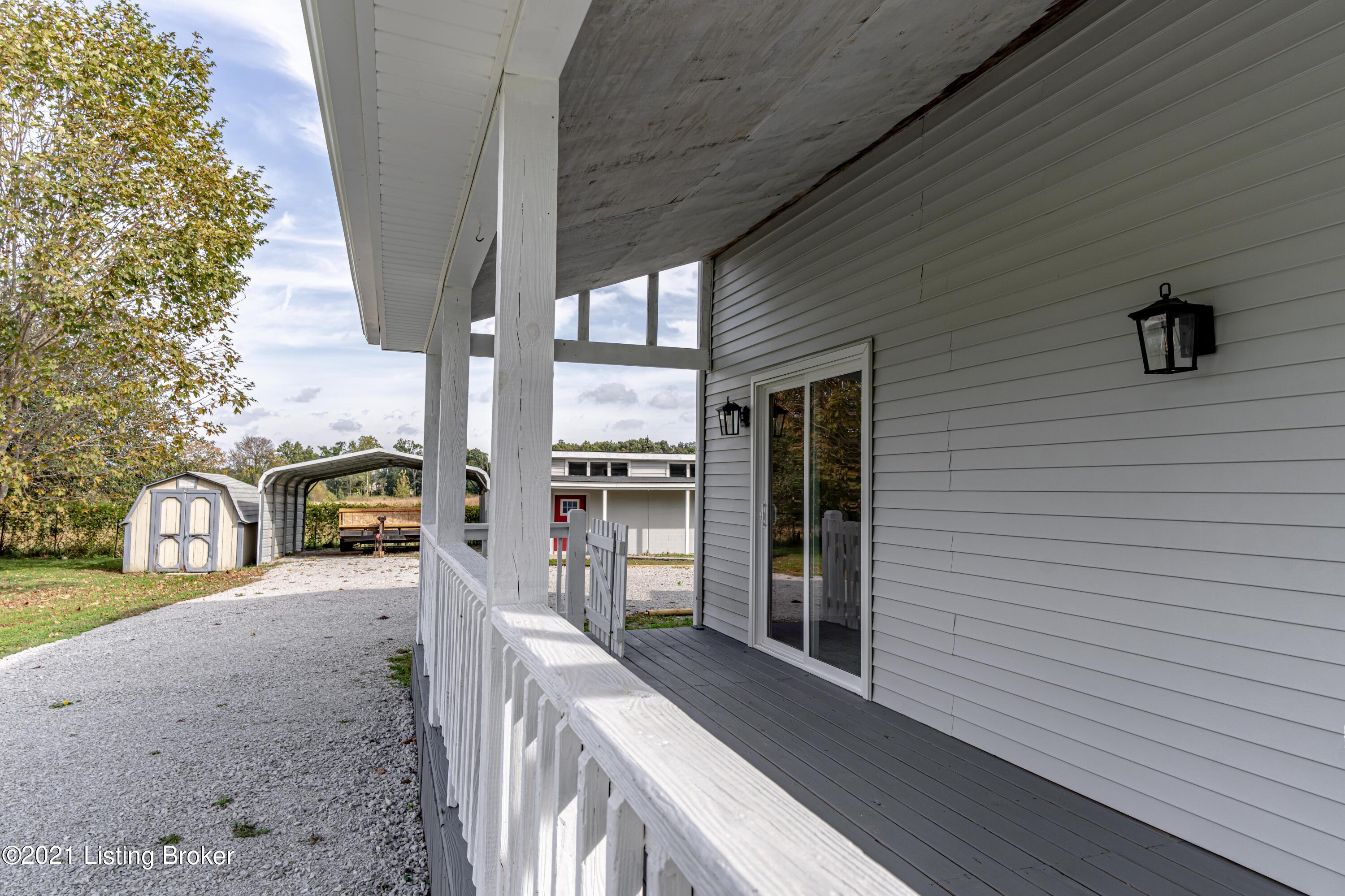 9807 Fairmount Road Louisville, KY 40291 - Photo 46 of 63 DSC05715