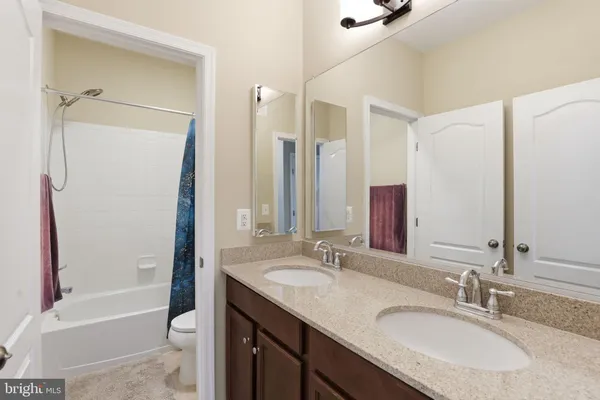 $530,000 | 42257 San Juan Terrace, Aldie, VA 20105