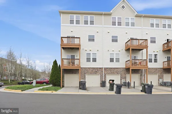 $530,000 | 42257 San Juan Terrace, Aldie, VA 20105