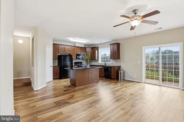 $530,000 | 42257 San Juan Terrace, Aldie, VA 20105