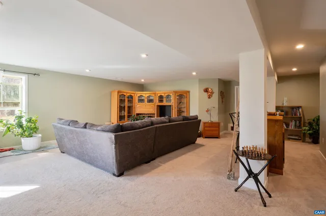 $742,000 | 393 Winding Road, Keswick, VA 22947