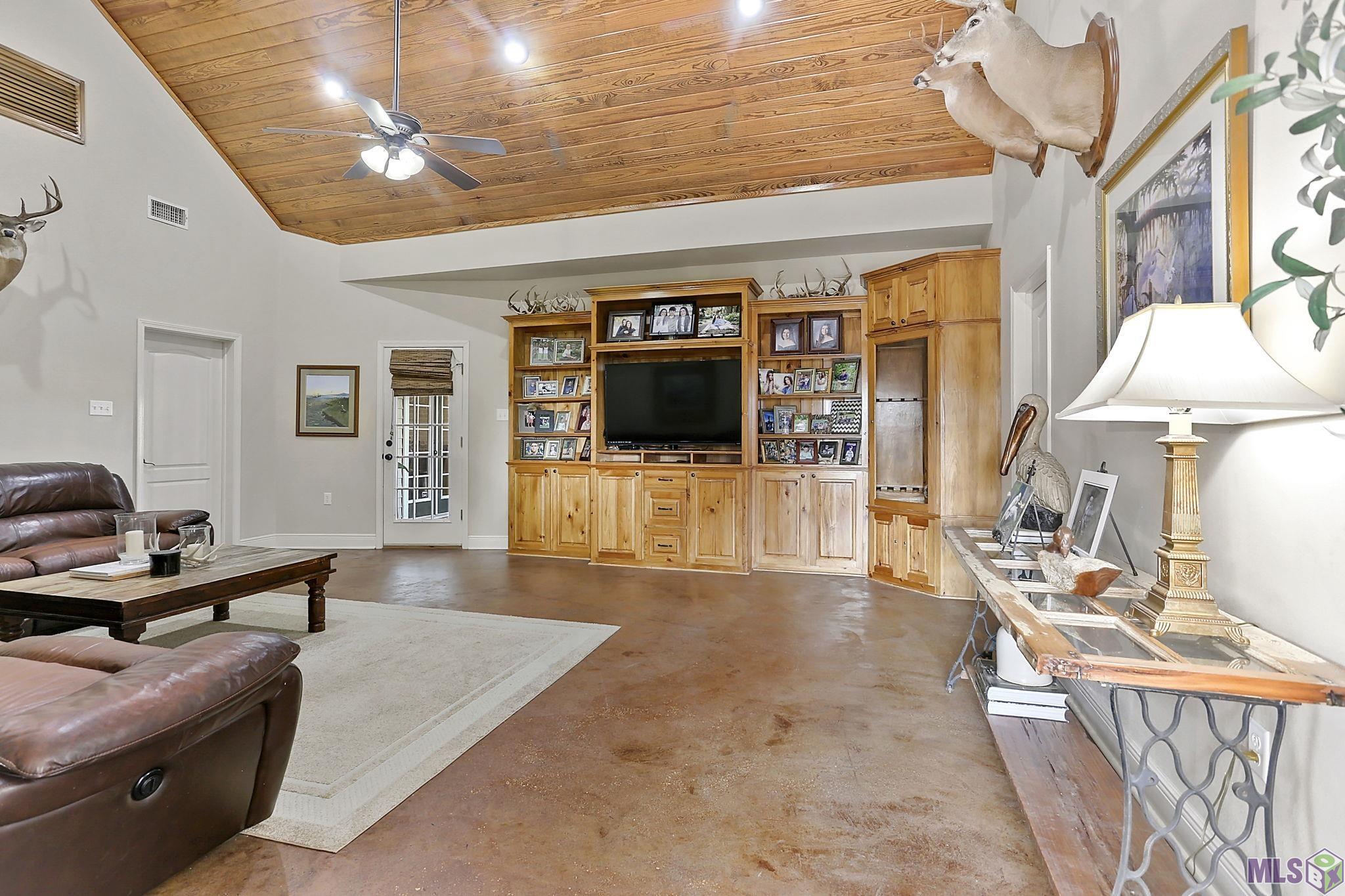 40231 Parker Road Prairieville, LA 70769 - Photo 14 of 23 Bonus Room
