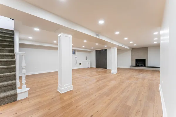 $665,000 | 404 Tomah Avenue, Prospect Heights, IL 60070