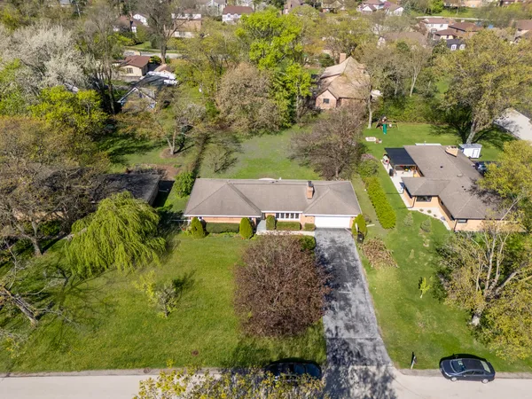 $665,000 | 404 Tomah Avenue, Prospect Heights, IL 60070