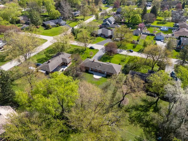 $665,000 | 404 Tomah Avenue, Prospect Heights, IL 60070