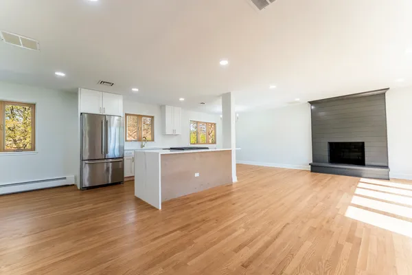 $665,000 | 404 Tomah Avenue, Prospect Heights, IL 60070