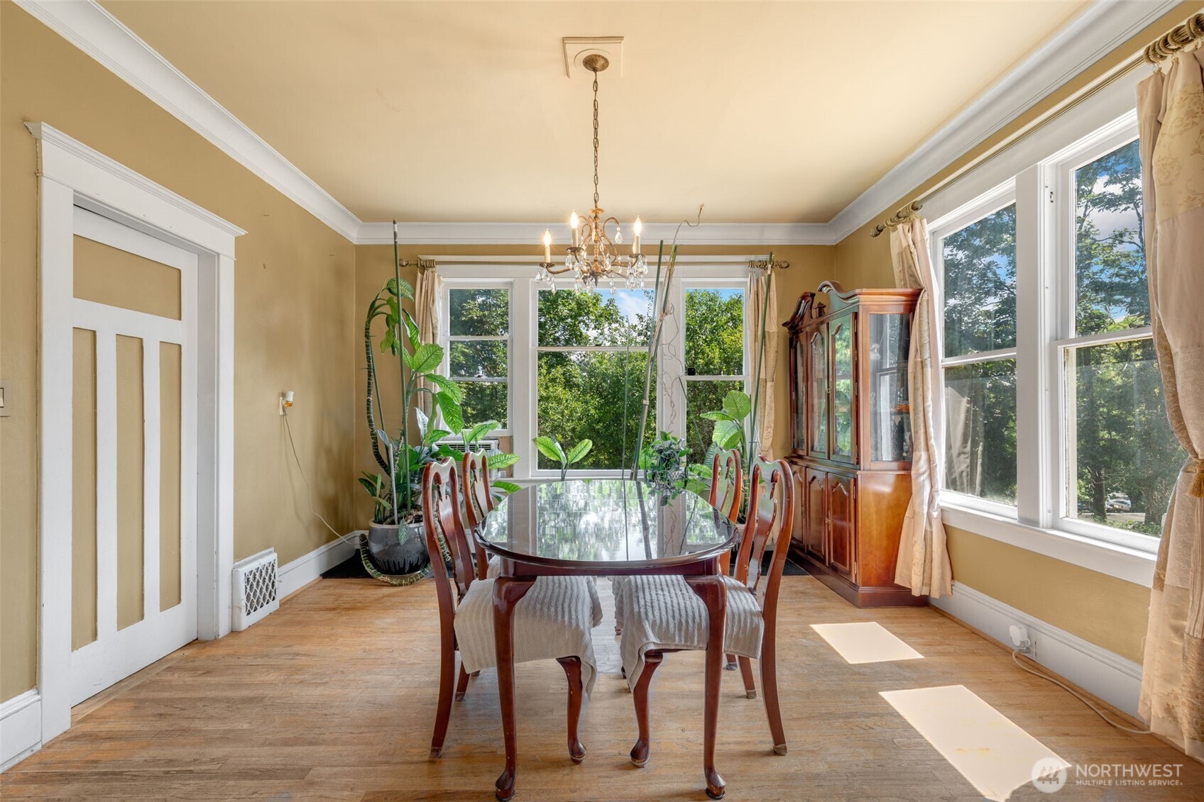 3836 Letitia Avenue South Seattle, WA 98118 - Photo 12 of 31 Gallery Image 12