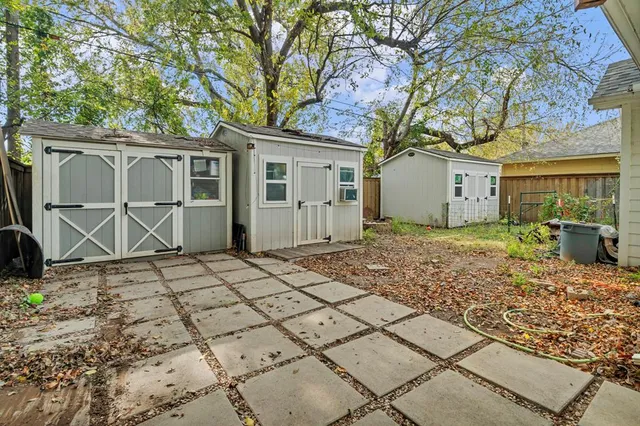 $239,900 | 1828 Portland Avenue, Fort Worth, TX 76102