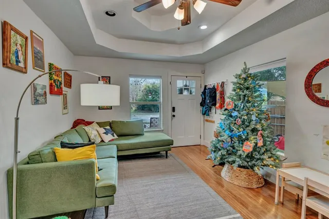 $239,900 | 1828 Portland Avenue, Fort Worth, TX 76102