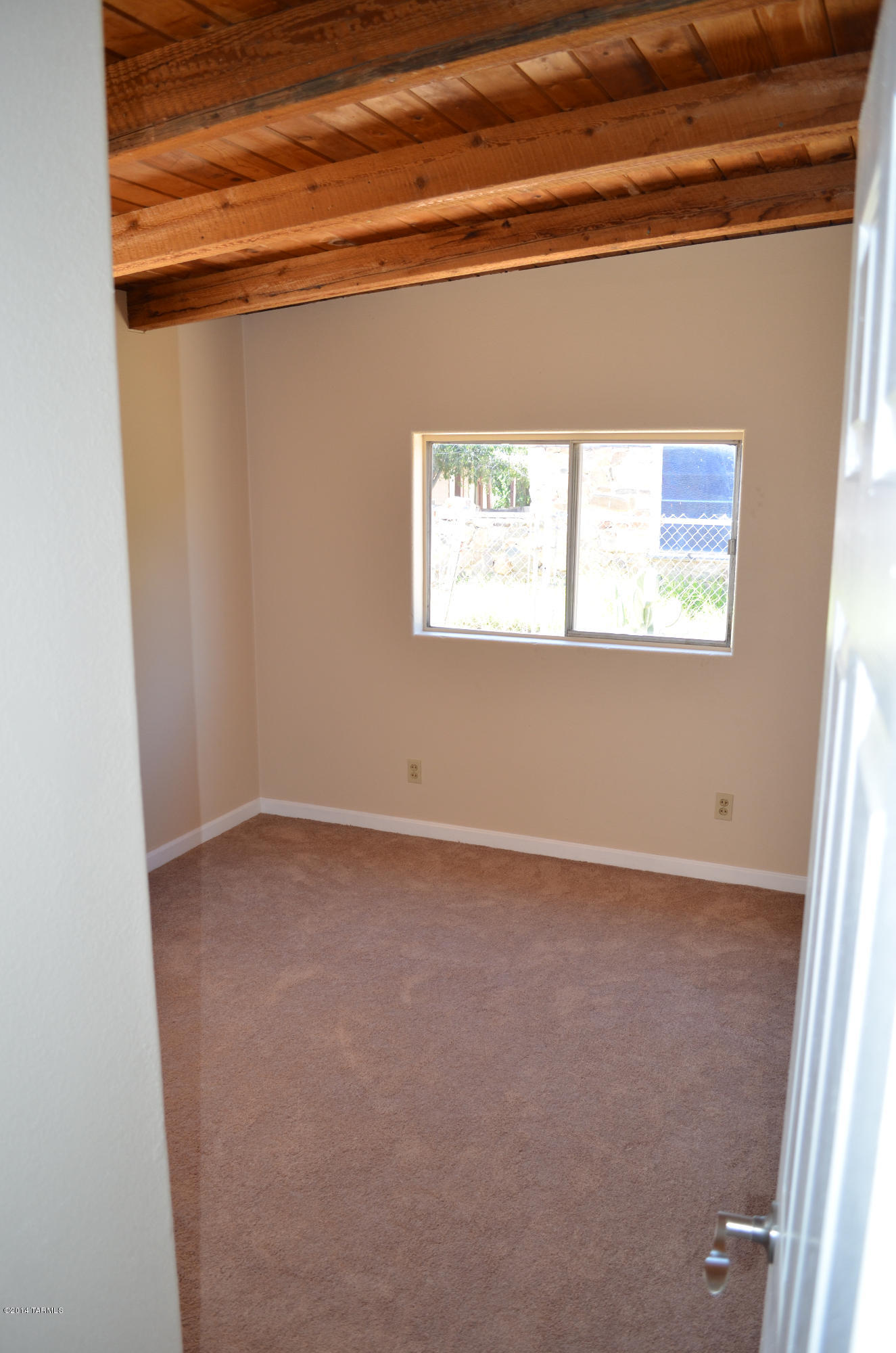 215 West Roger Road Tucson, AZ 85705 - Photo 10 of 22
