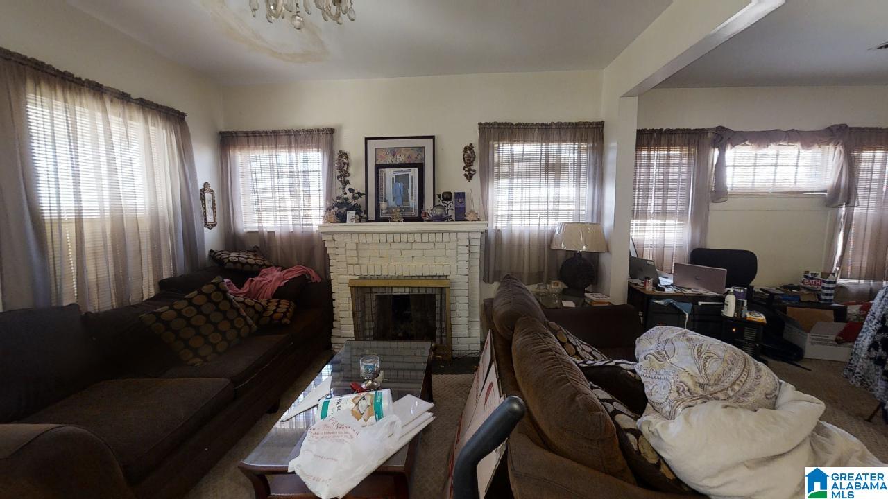 401 16th Place Southwest Birmingham, AL 35211 - Photo 5 of 12