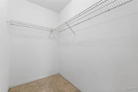 $225,000 | 4525 Eli Drive, Unit F, St. Louis, MO 63128