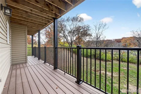 $225,000 | 4525 Eli Drive, Unit F, St. Louis, MO 63128