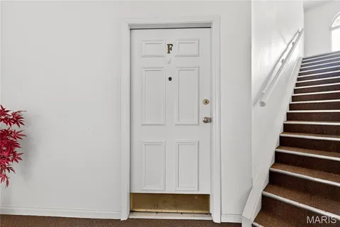 $225,000 | 4525 Eli Drive, Unit F, St. Louis, MO 63128