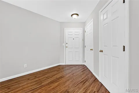 $225,000 | 4525 Eli Drive, Unit F, St. Louis, MO 63128