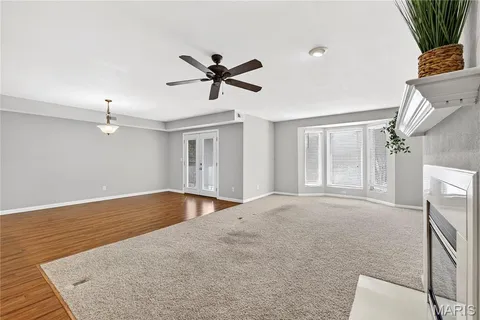 $225,000 | 4525 Eli Drive, Unit F, St. Louis, MO 63128