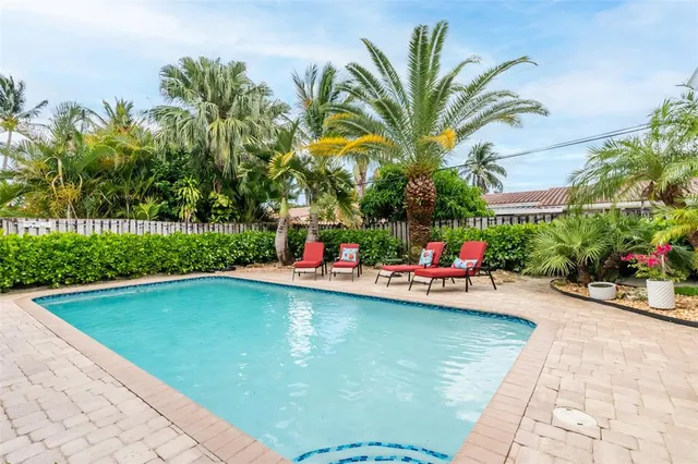 $10,000 | Undisclosed Address, Pompano Beach, FL 33062