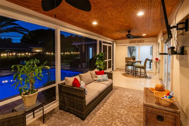 $10,000 | Undisclosed Address, Pompano Beach, FL 33062