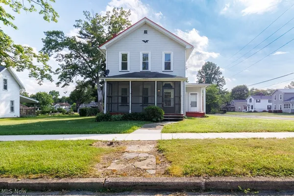 $159,999 | 174 Elm Street, Leetonia, OH 44431