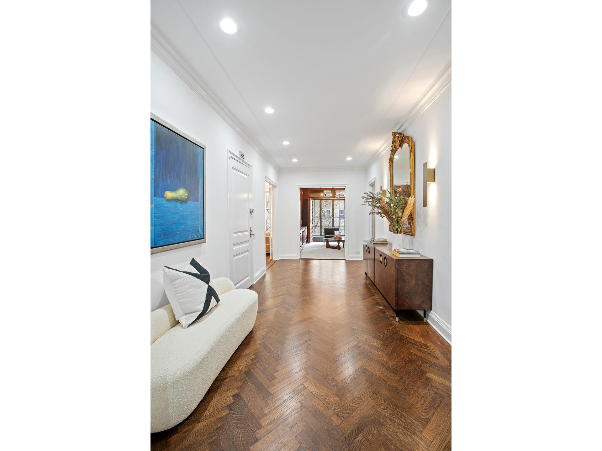 120 East End Avenue, Unit 3C Manhattan, NY 10028 - Photo 4 of 16 a living room with furniture and a couch