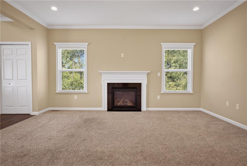 229 West Country Barn Road Houston, PA 15342 - Photo 7 of 50
