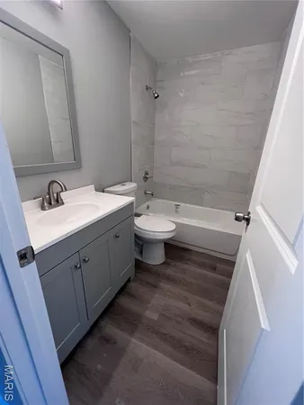 $549,000 | 2707 Dalton Avenue, St. Louis, MO 63139
