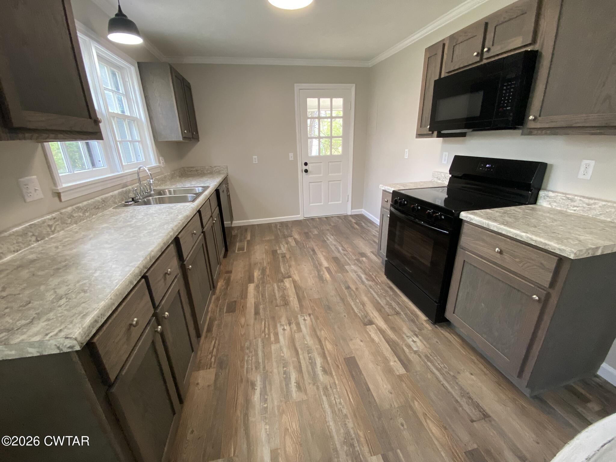 237 East 3rd Street Henderson, TN 38340 - Photo 6 of 16 IMG_4450