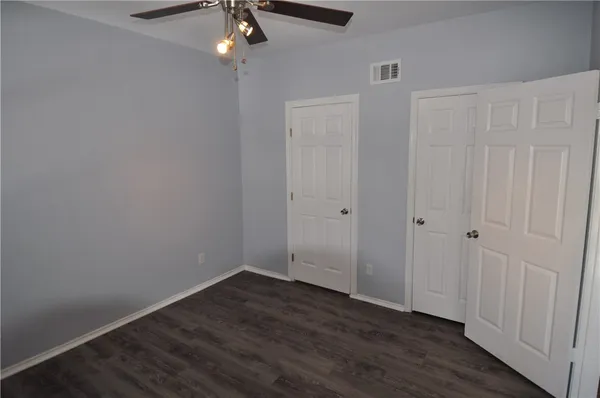 $2,100 | 706 West 22nd Street, Unit 305, Austin, TX 78705