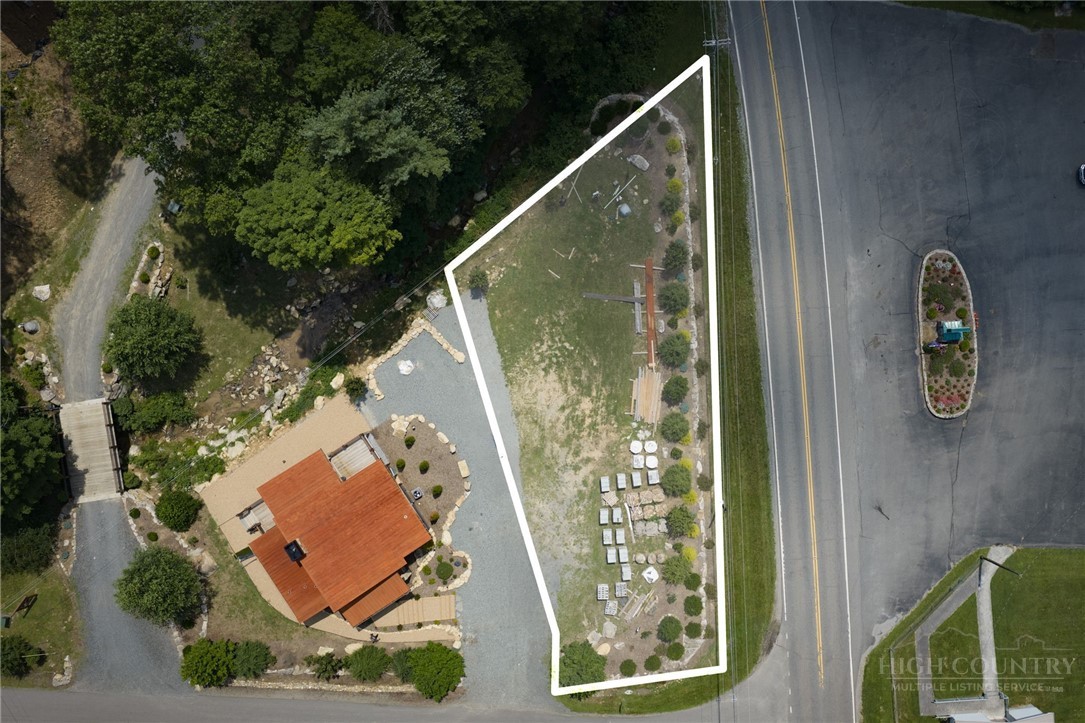 18 John Erwin Road Banner Elk, NC 28604 - Photo 4 of 29