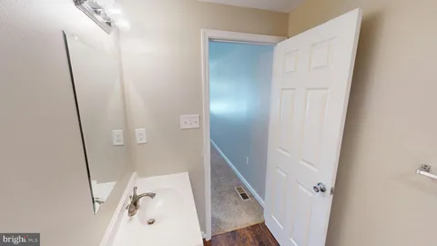 $469,900 | 1616 Debra Drive, Waldorf, MD 20601