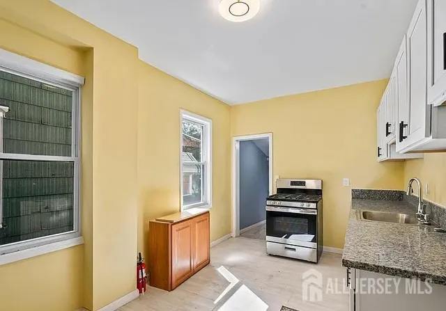 $270,000 | 215 Rusling Street, Trenton, NJ 08611