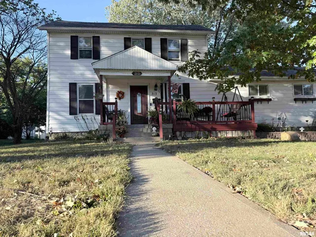 $249,000 | 313 West Spruce Street, Chatham, IL 62629