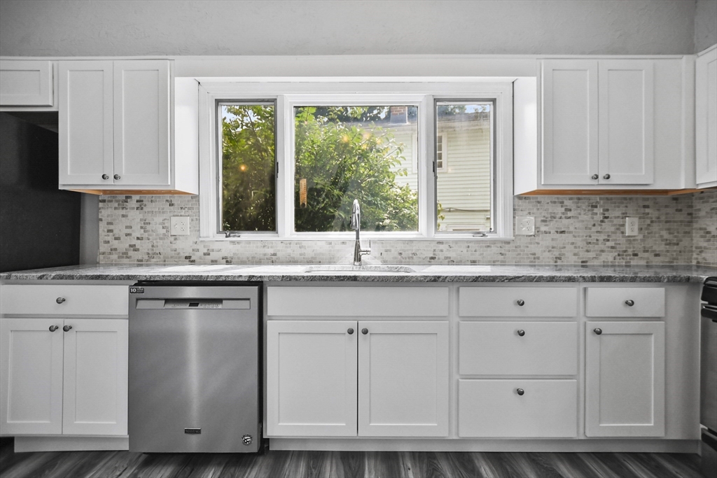 62 Paragon Road Boston, MA 02132 - Photo 9 of 35 Gallery Image 9