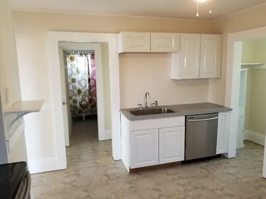 $1,850 | 25 Prentice Street, Unit 2, Springfield, MA 01104