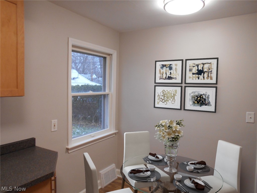 475 East 329th Street Willowick, OH 44095 - Photo 8 of 24 Gallery Image 8