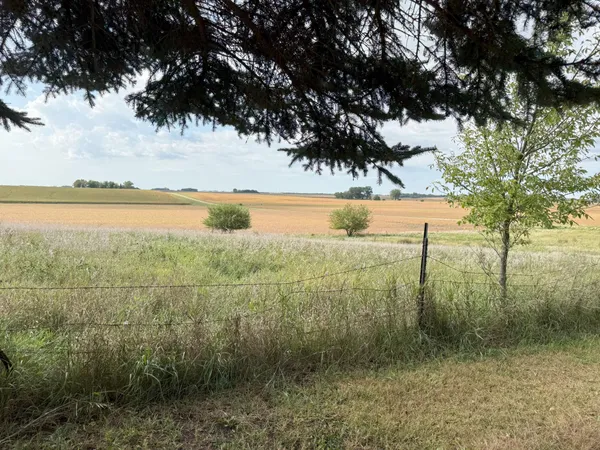 $389,000 | 91224 510th Avenue, Windom, MN 56101