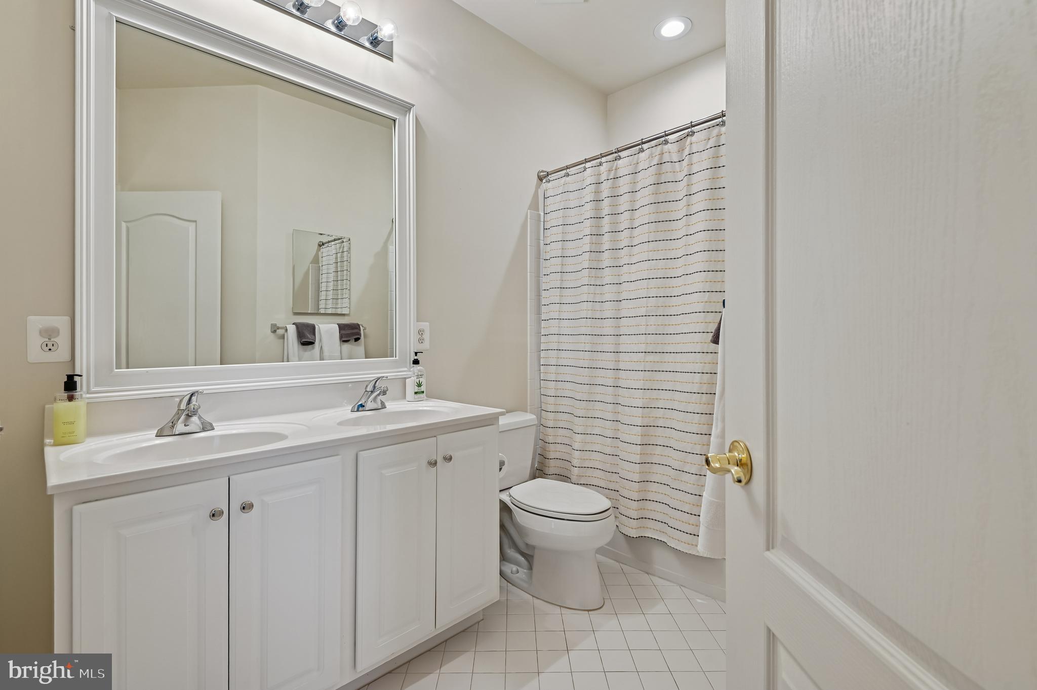 706 Drake Way Annapolis, MD 21401 - Photo 26 of 44