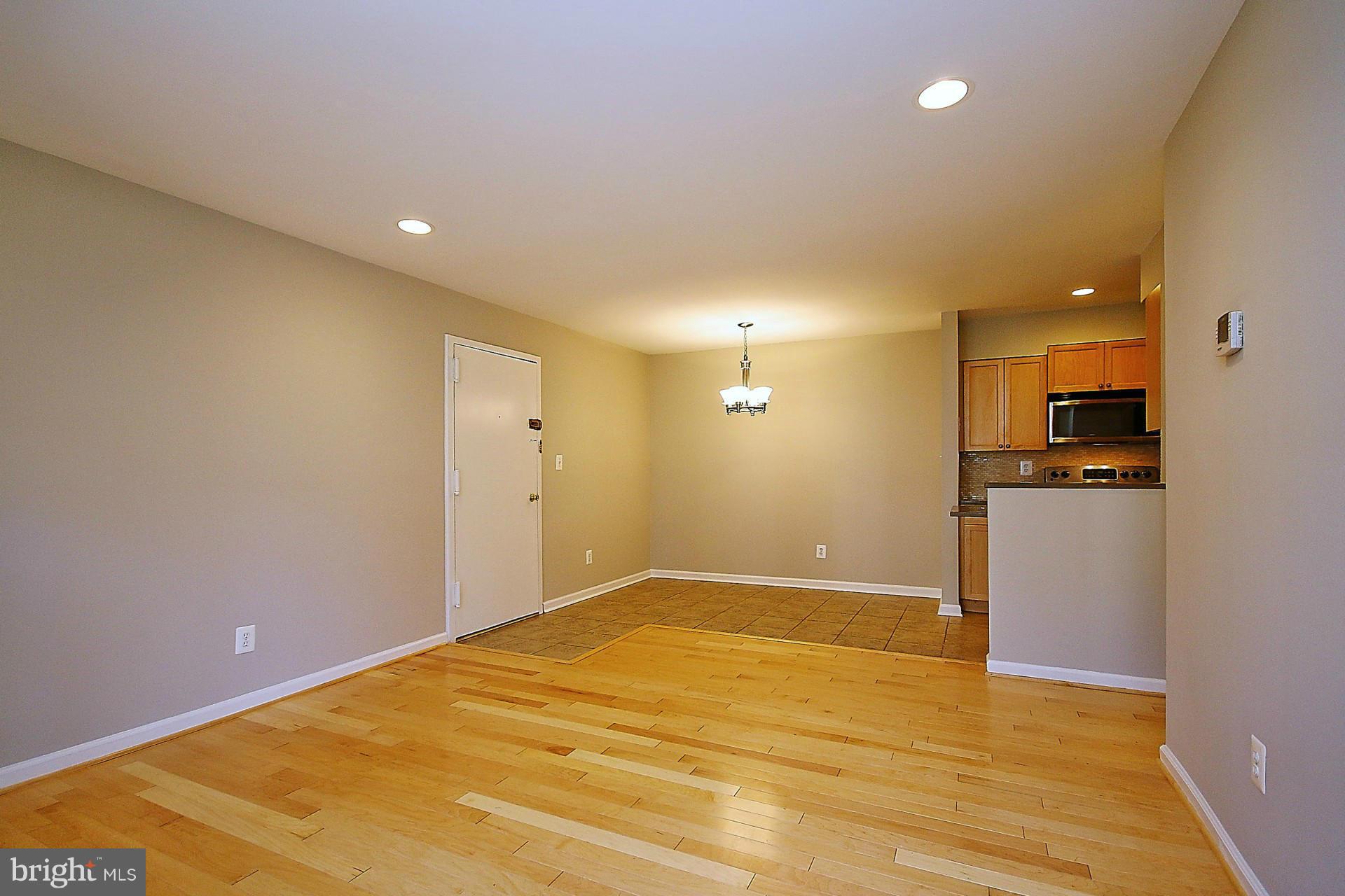 5902 Queenston Street, Unit K Springfield, VA 22152 - Photo 4 of 24 Dining Room