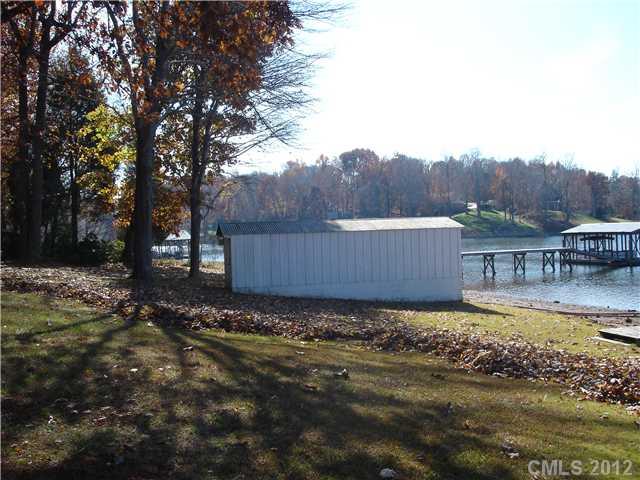 660 Beaten Path Road Mooresville, NC 28117 - Photo 4 of 12 Gallery Image 4