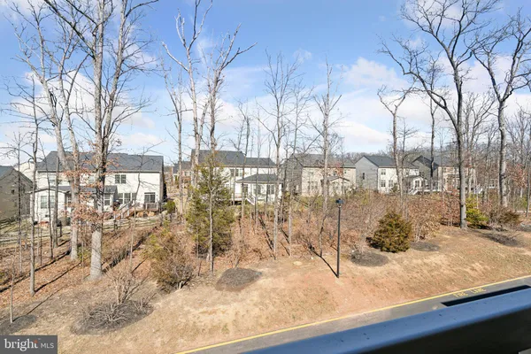 $2,500 | 42116 Piebald Square, Aldie, VA 20105