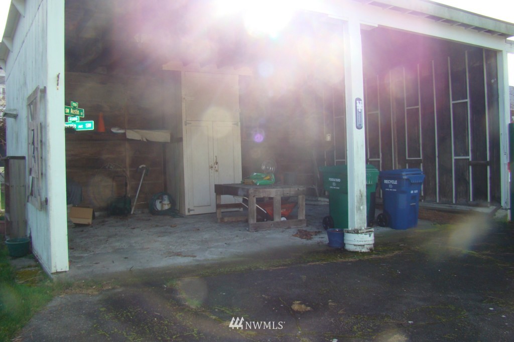4143 Southwest Austin Street Seattle, WA 98136 - Photo 15 of 18 Gallery Image 15