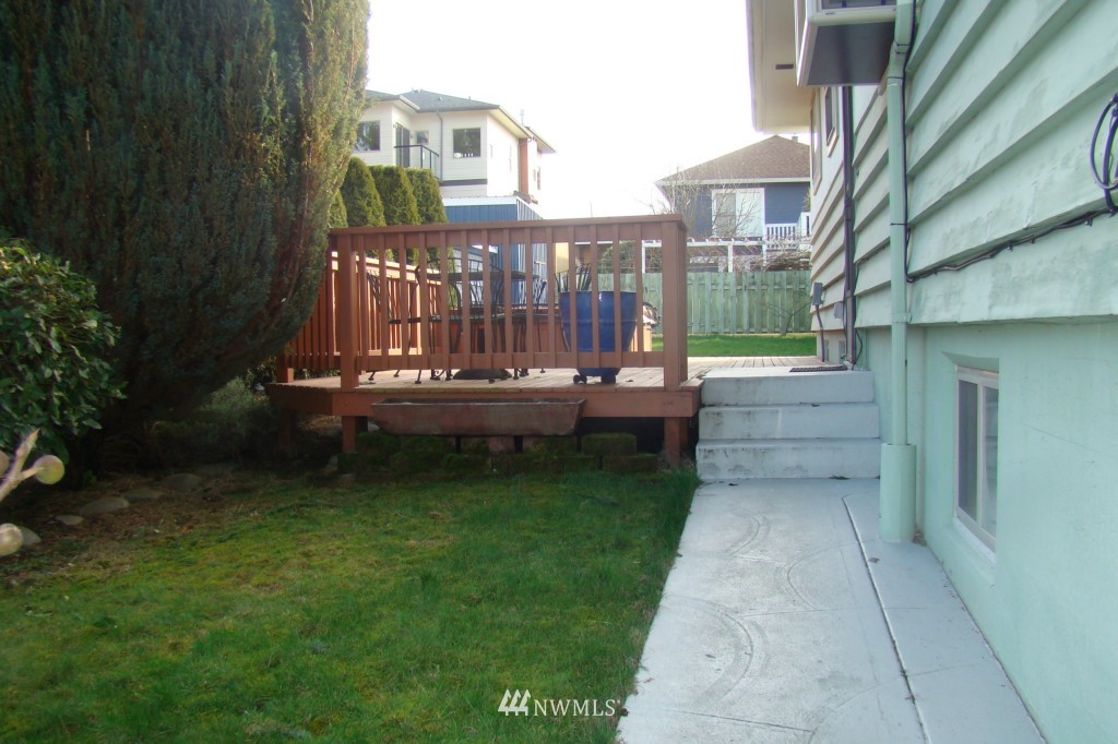 4143 Southwest Austin Street Seattle, WA 98136 - Photo 17 of 18 Gallery Image 17