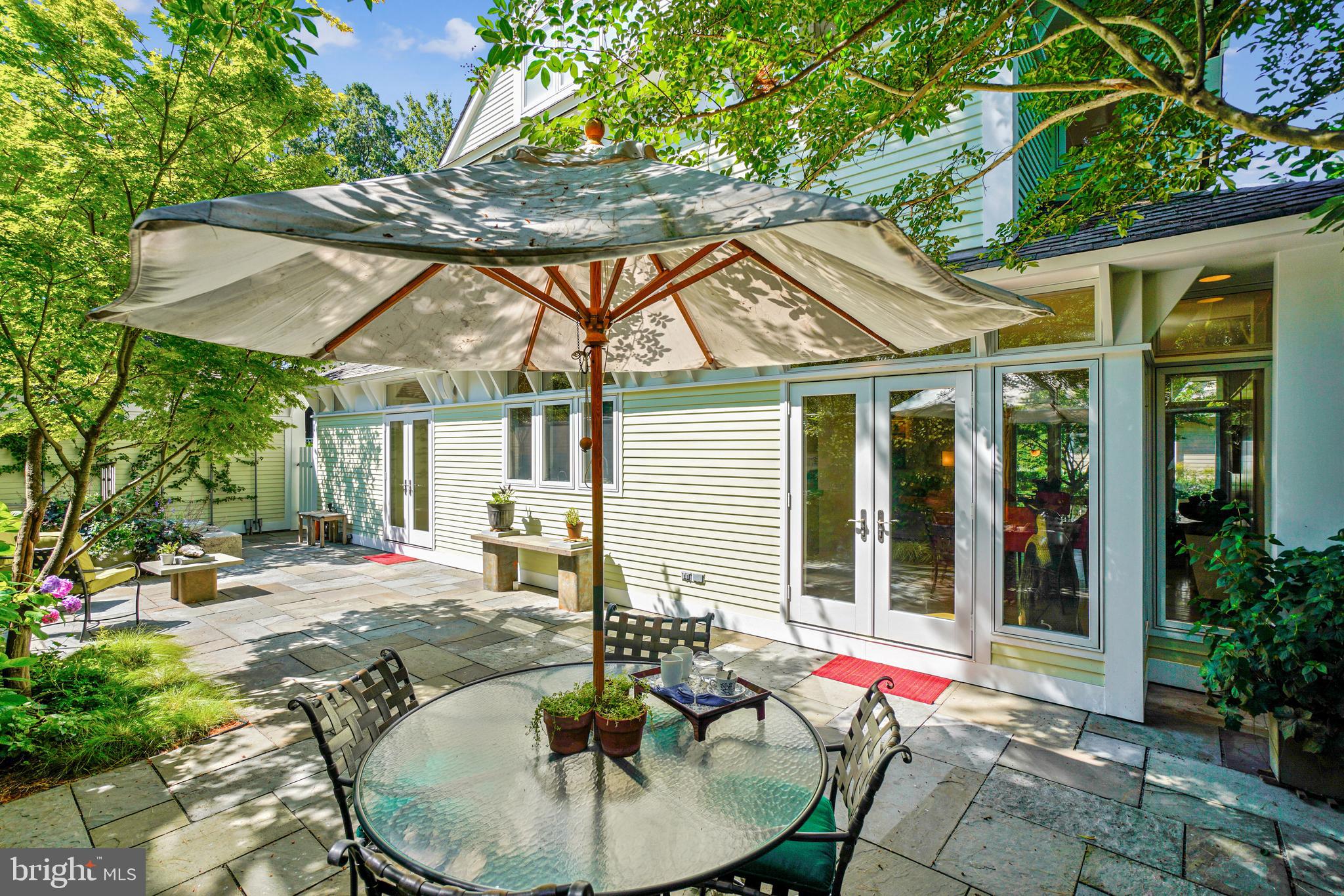 90 Quarter Landing Road Annapolis, MD 21403 - Photo 44 of 58 Serene patio seating