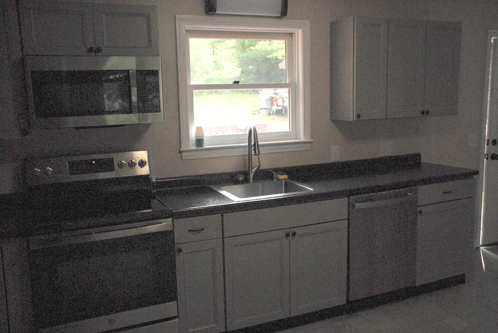 42 Birchdale Road Bow, NH 03304 - Photo 10 of 16 Gallery Image 10