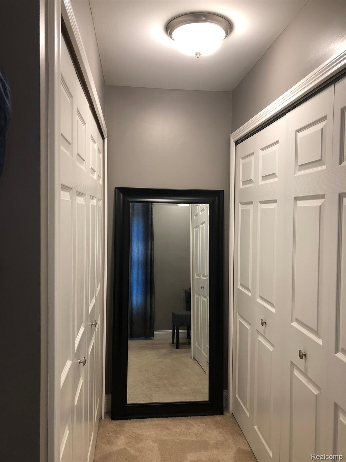1153 East Fairview Lane Rochester, MI 48306 - Photo 18 of 24 Gallery Image 18