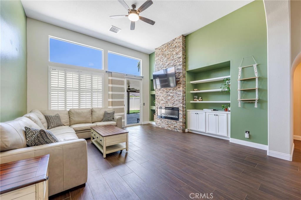 27100 Early Dawn Road Menifee, CA 92584 - Photo 35 of 71
