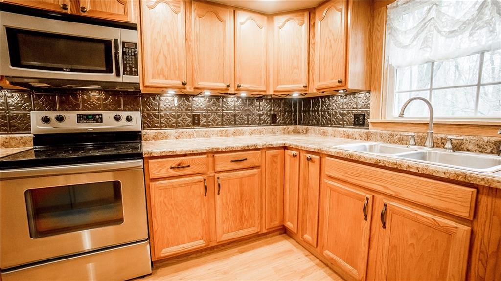 146 Eckstein Road Renfrew, PA 16053 - Photo 11 of 25
