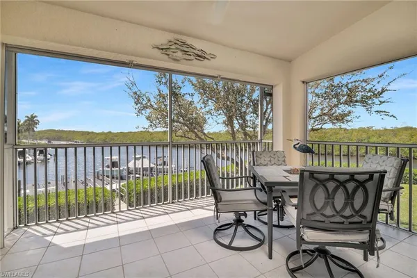 $414,900 | 194 Newport Drive, Unit 908, Naples, FL 34114
