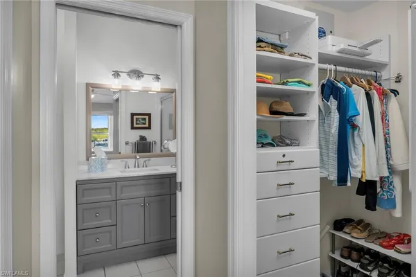 $414,900 | 194 Newport Drive, Unit 908, Naples, FL 34114